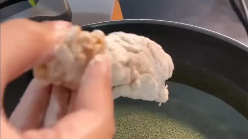 frying-the-chicken